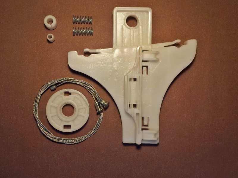 Ремкомплект стеклоподъёмника задней правой двери Skoda Superb I (2001-2008)
